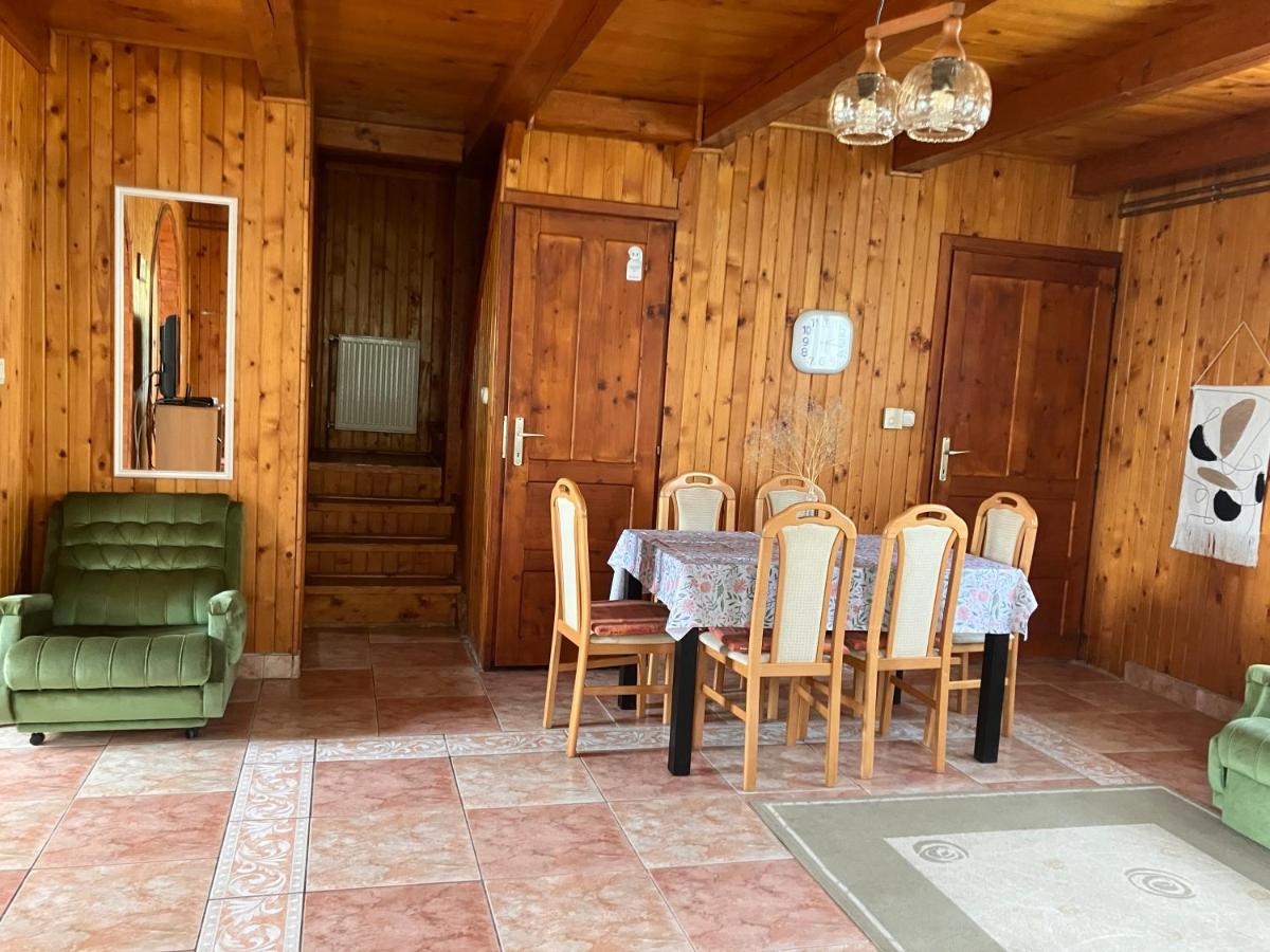 Lellei Pihenohaz Balatonlelle Villa Екстериор снимка